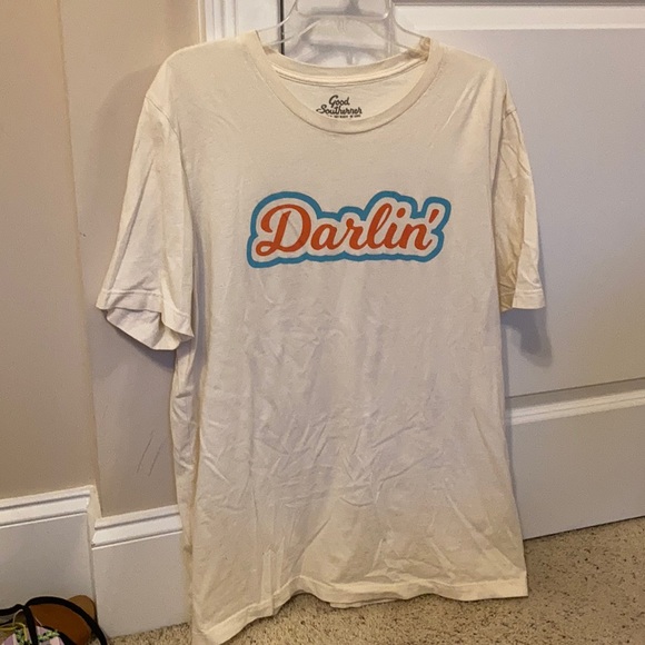 Good Southerner Tops - ‘Darlin’ Good Southerner T-shirt